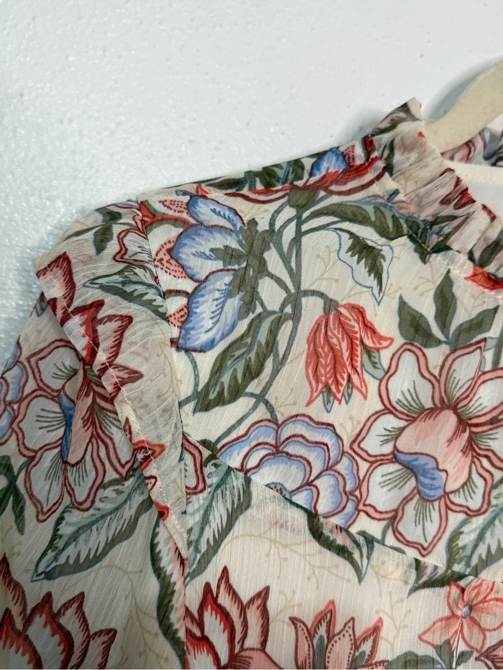 LOFT lightweight cream