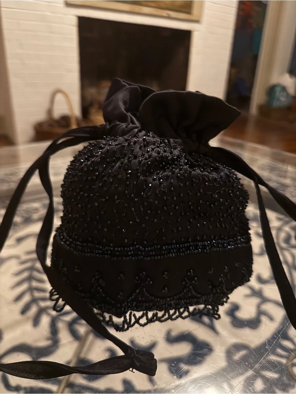 N/A elegant black