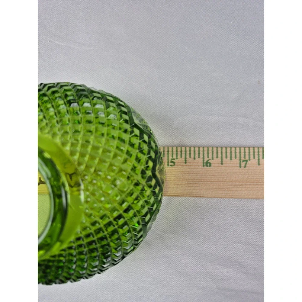 N/A vintage green