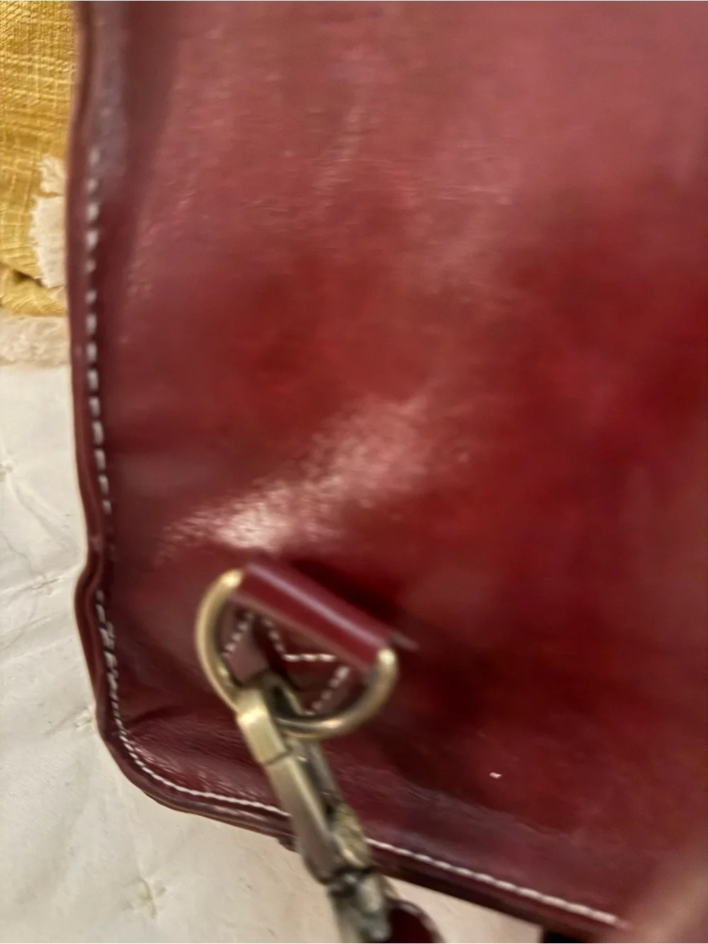 Eco-susi burgundy faux