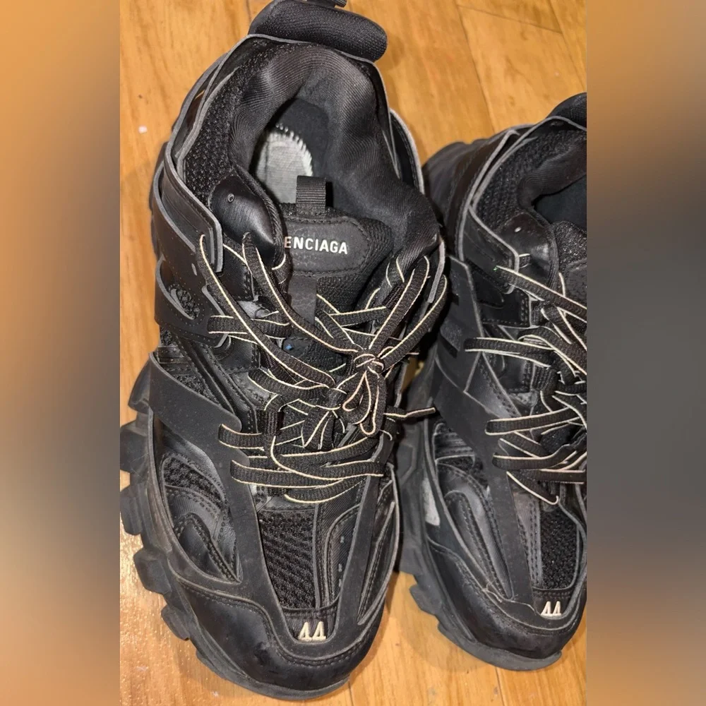 Balenciaga chunky sneakers