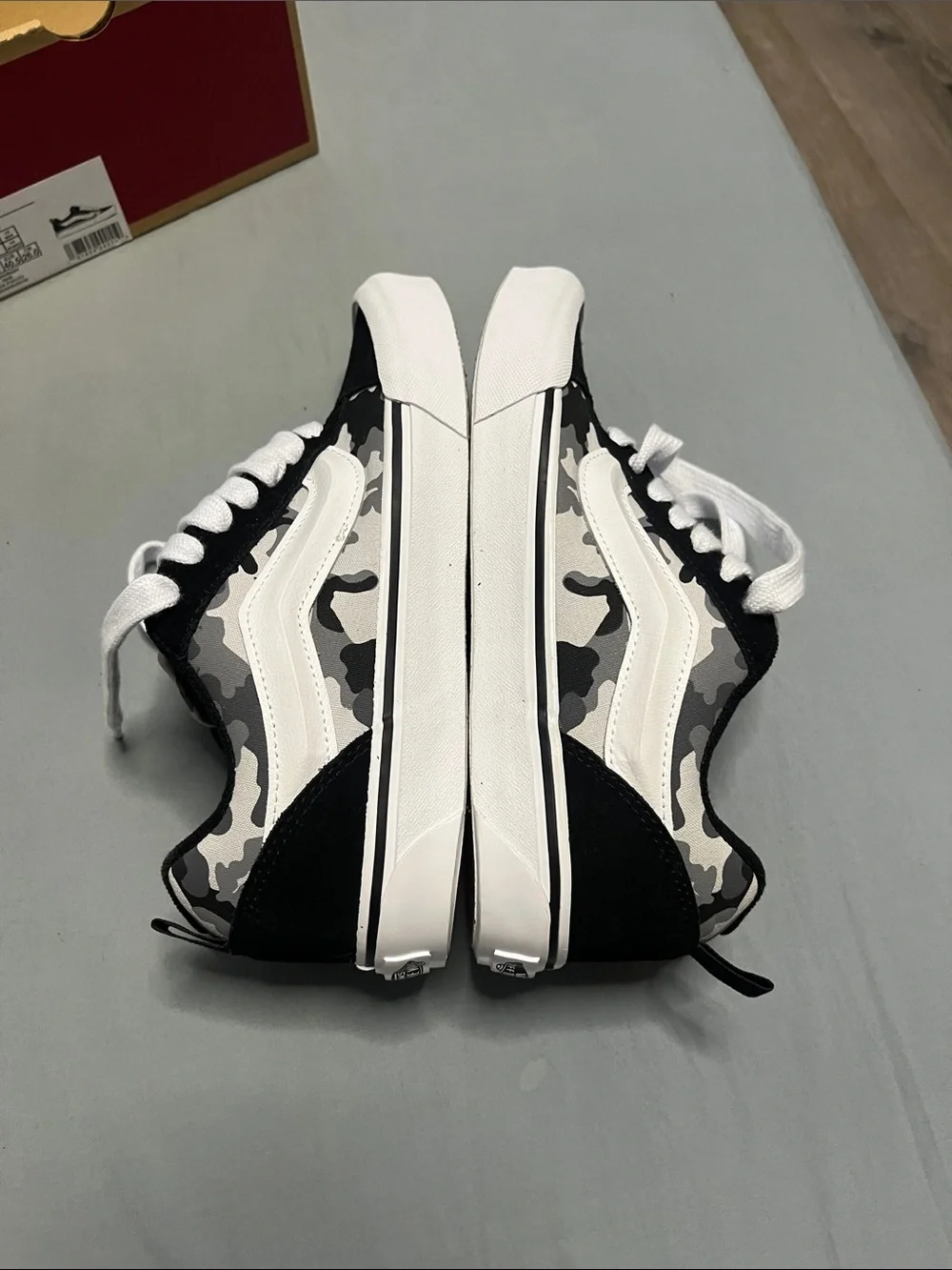 Vans classic low