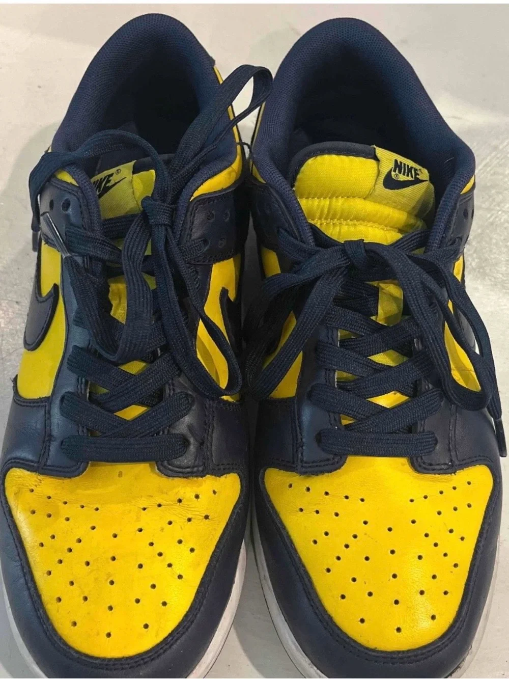 Nike Dunk Low-Top Sneakers in Navy and Yellow (University Michigan Colors)