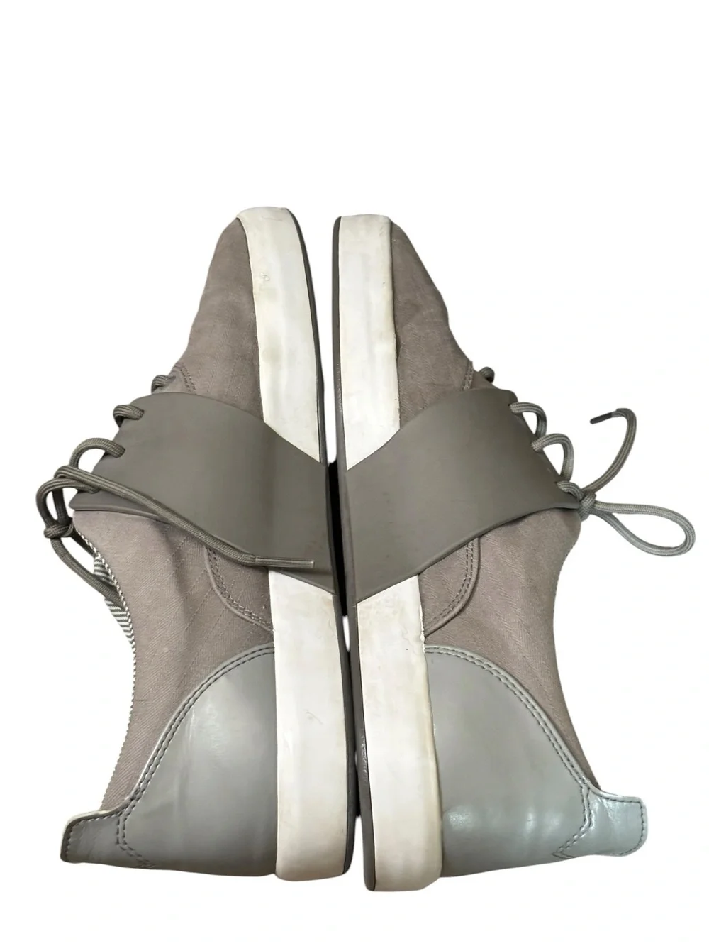 Puma low subtle