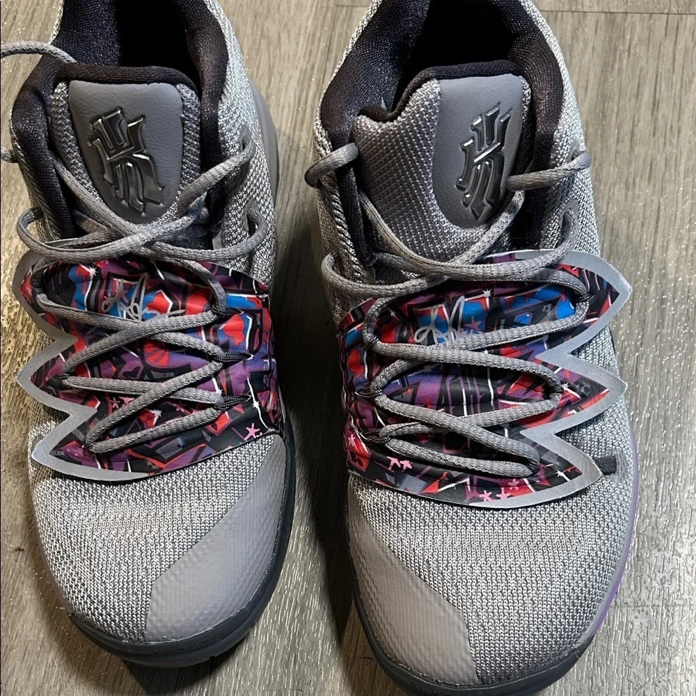 Nike dynamic gray