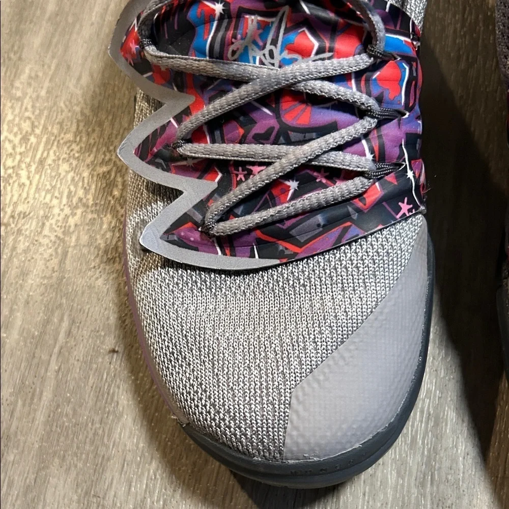 Nike dynamic gray