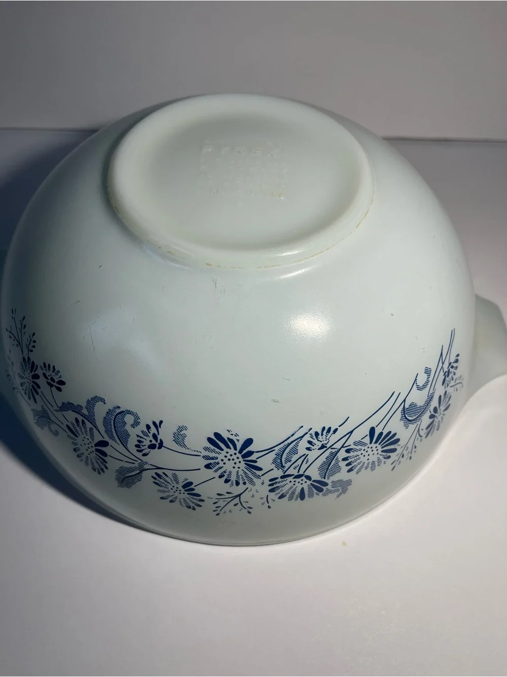 Pyrex Colonial Mist Cinderella Bowl #443 Vintage White/Blue 2.5 Liter USA