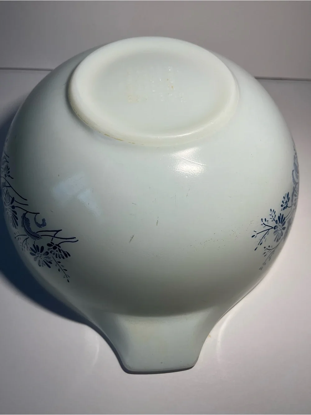 Pyrex Colonial Mist Cinderella Bowl #443 Vintage White/Blue 2.5 Liter USA
