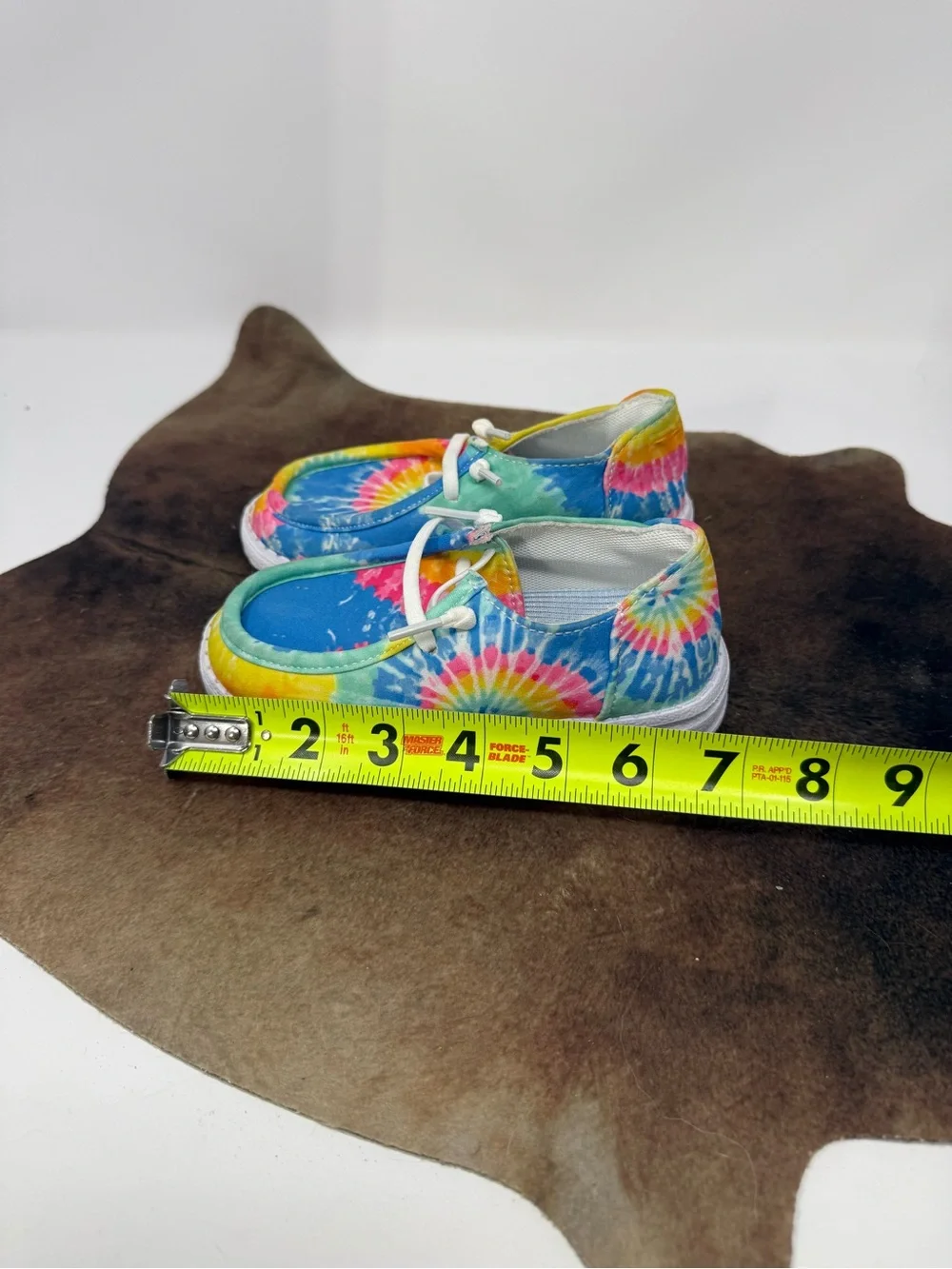 N/A bright multicolor