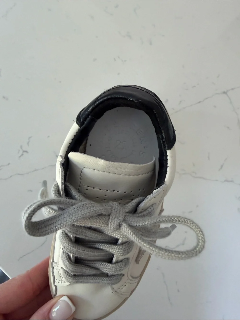 Golden Goose White Kids Sneakers with Grey Star - Size 21(5-5.5)