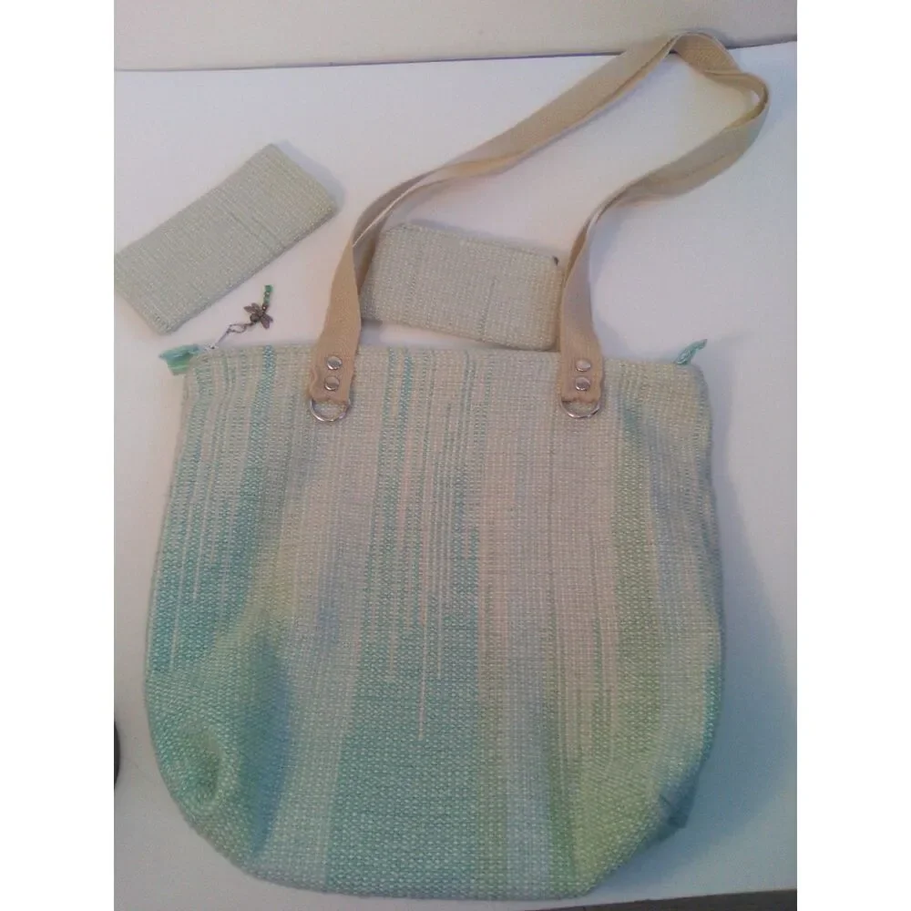 N/A quirky bag