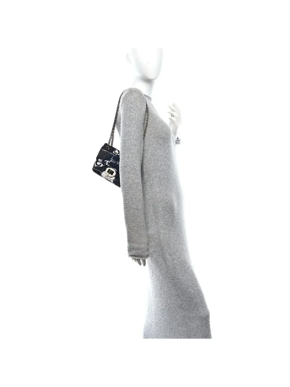 CHANEL introducing chic