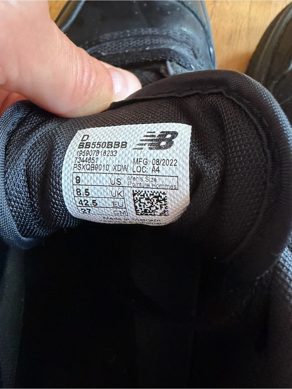 New Balance 550 Men's Black Leather Sneakers