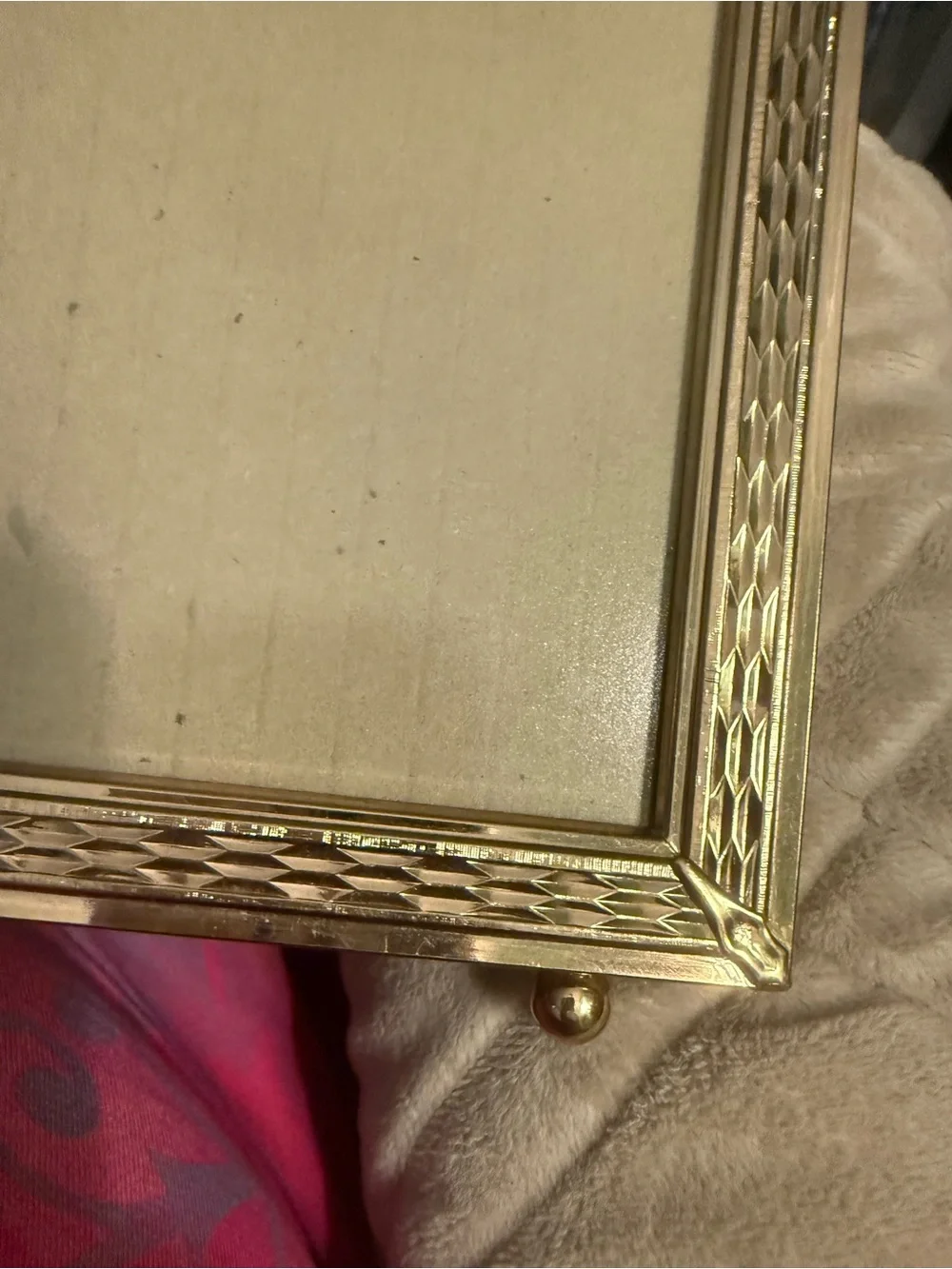 N/A elegant gold