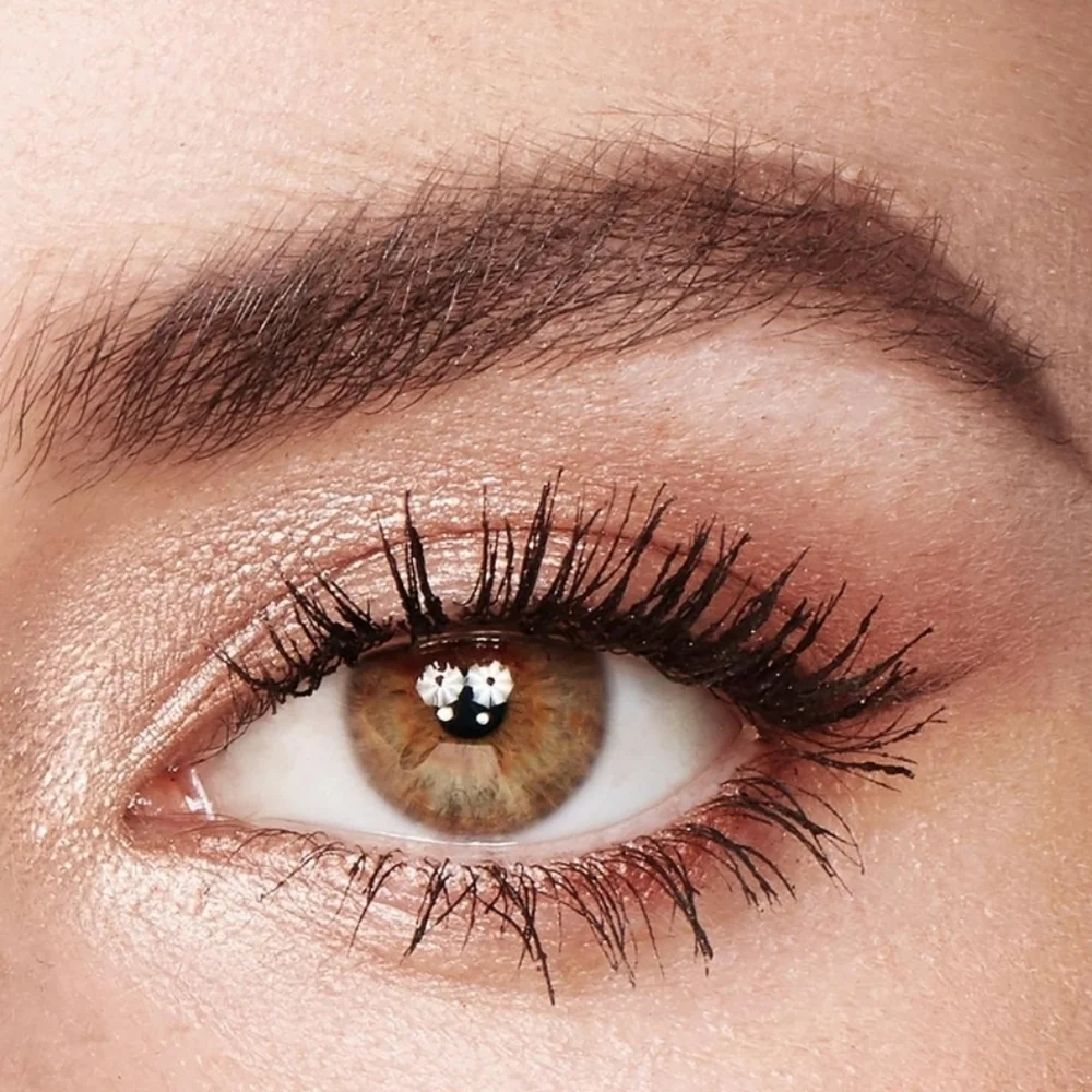 Charlotte Tilbury achieve bold