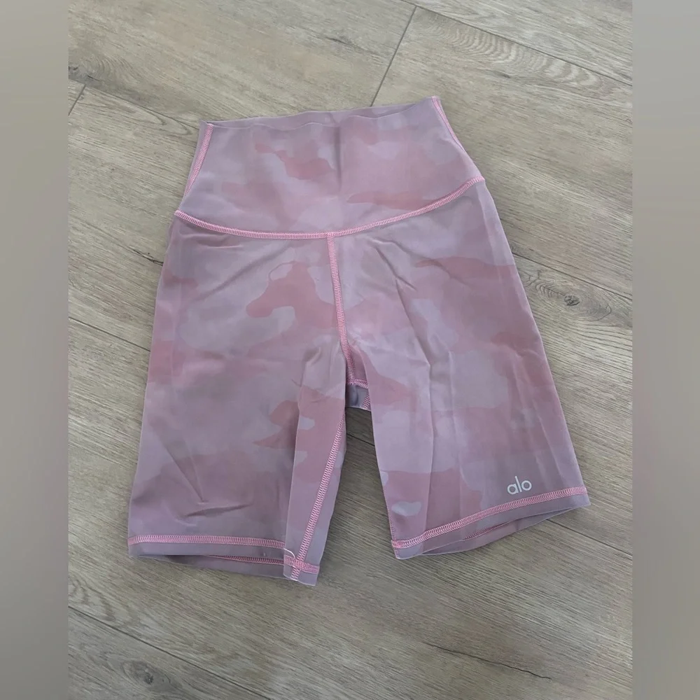 ALO Yoga amazing womens