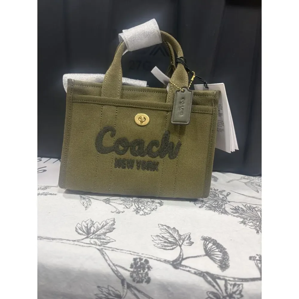 Coach compact functional