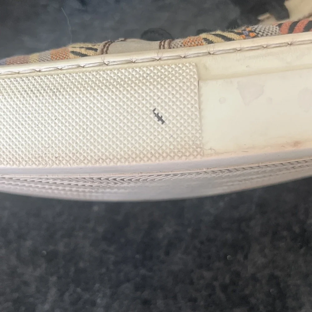 TAFT‎ The Sneaker Tribal Multi Striped Leather Trim Y2K Good Condition Mens 9