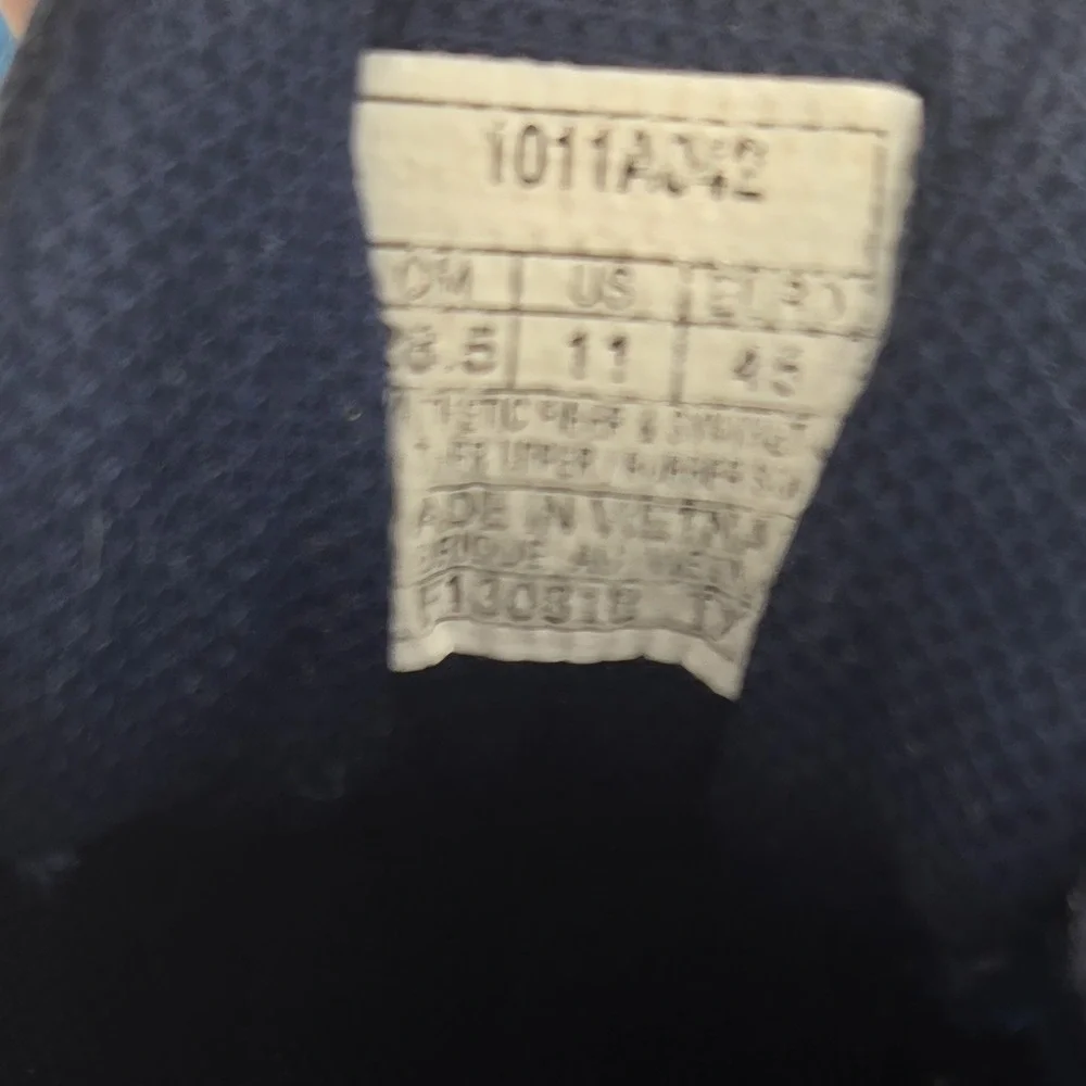 Asics men size
