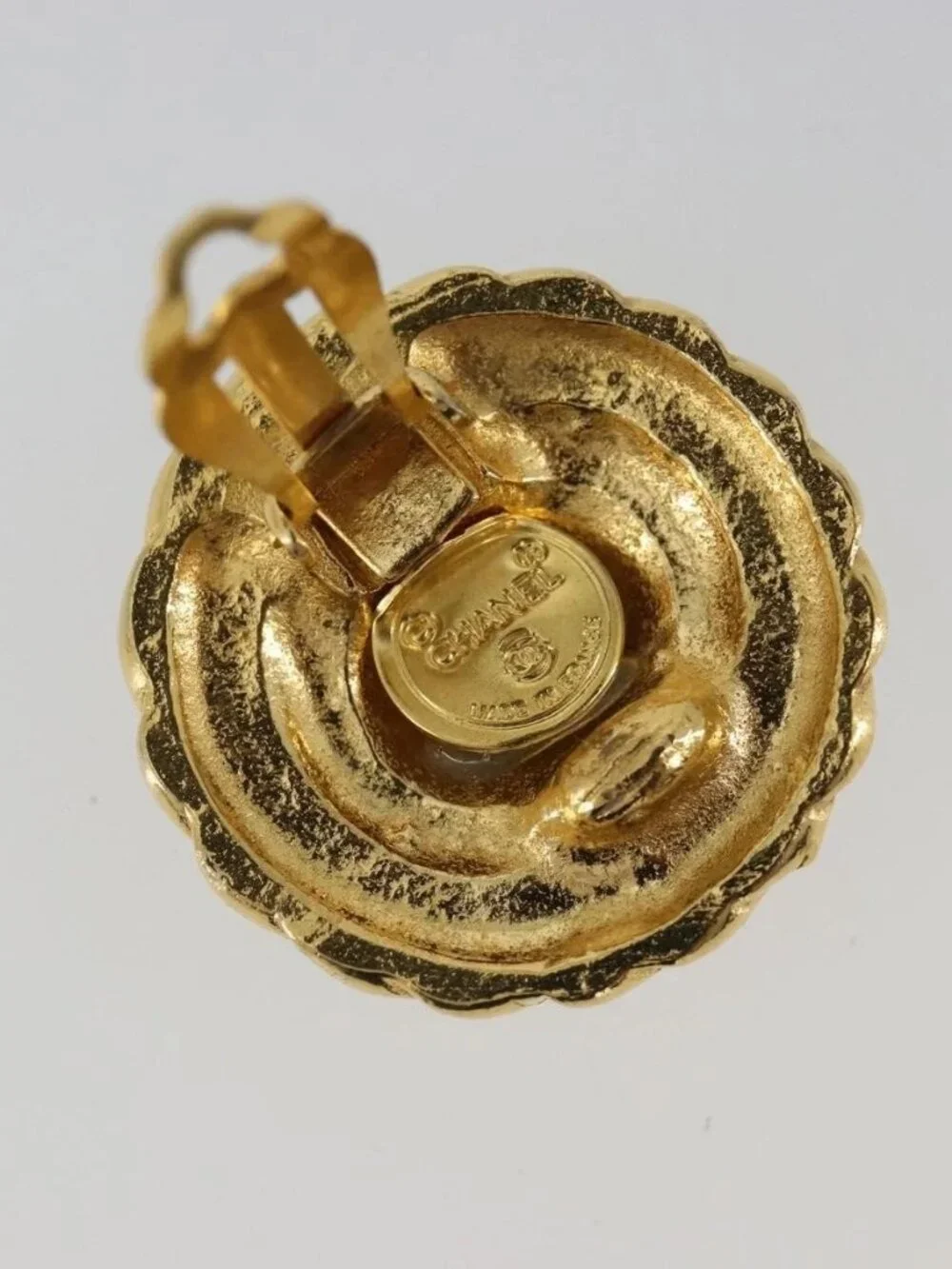 CHANEL Earring Metal Gold Tone CC Auth BA13635