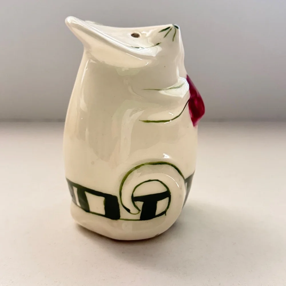 Vintage cute mouse