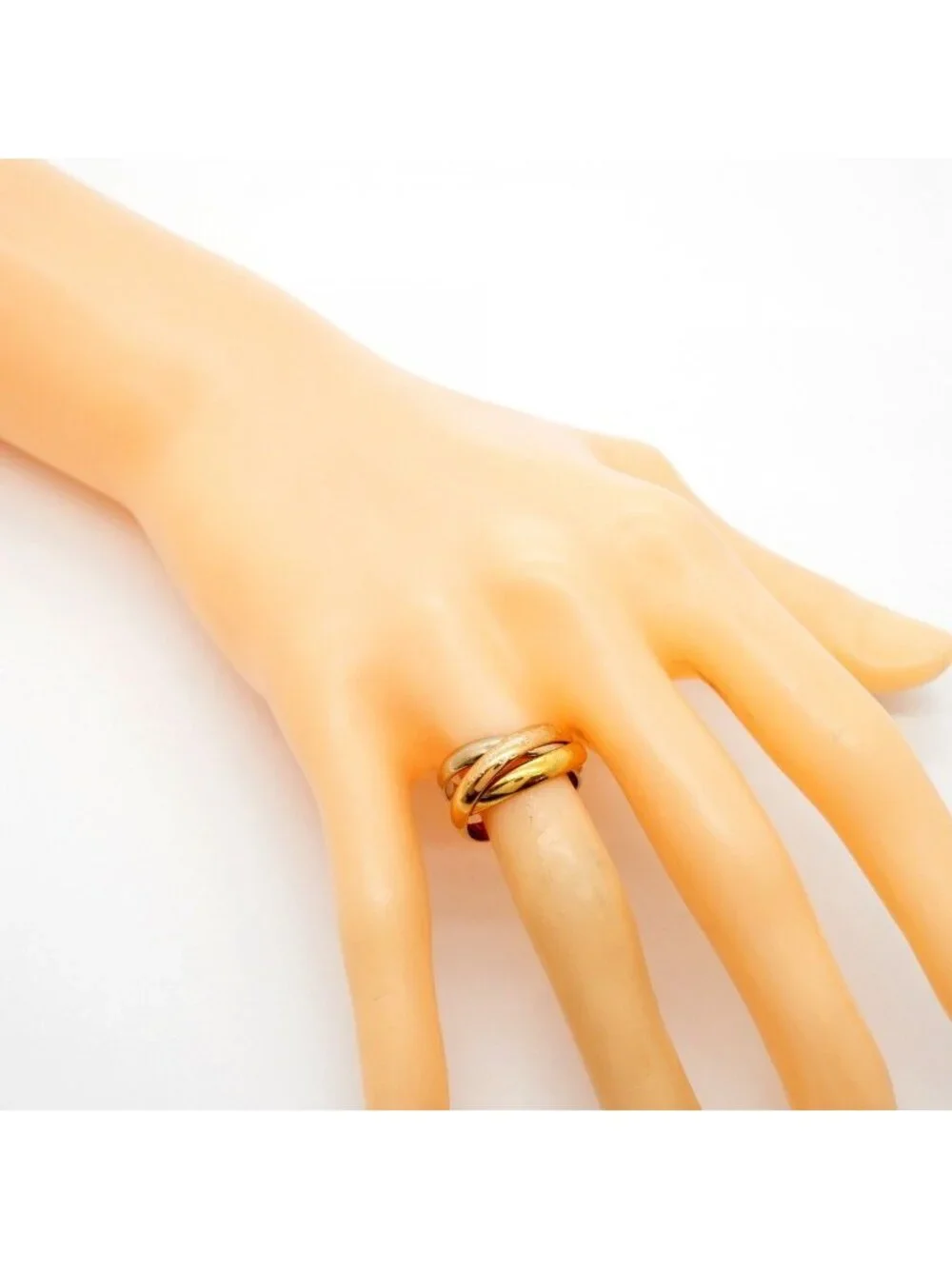 Cartier ring trinity