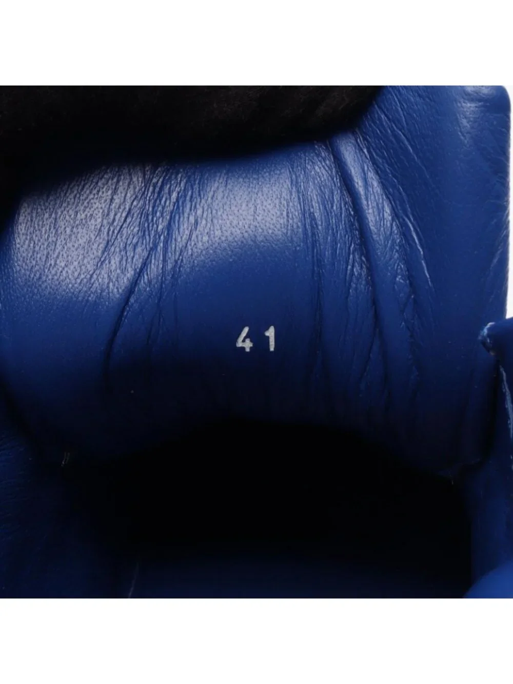 Moncler unused item