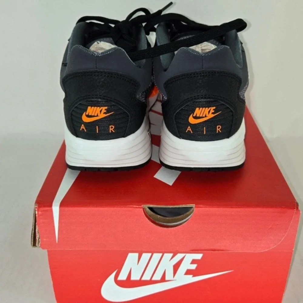 Nike these air