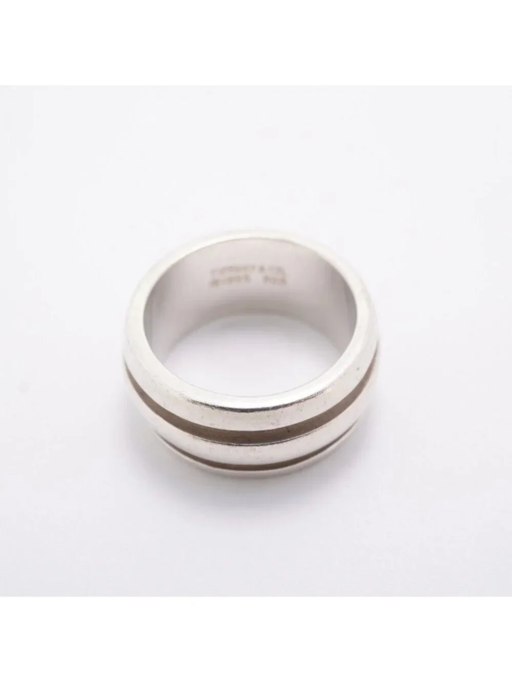 Tiffany & Co. double carefully international