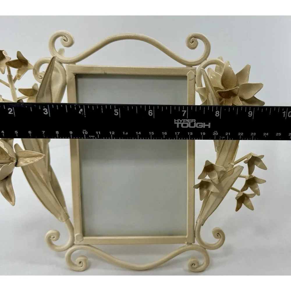 The Unbranded Brand decorative vintage
