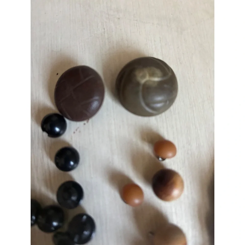 Vintage Assorted Button Lot Mixed Sizes Colors Styles Sewing Crafting‎ Notions