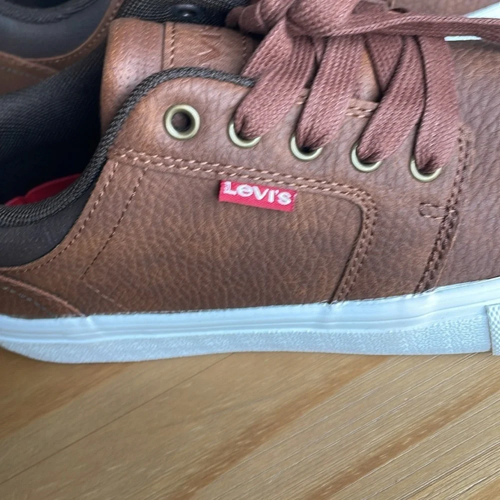 Levis new box