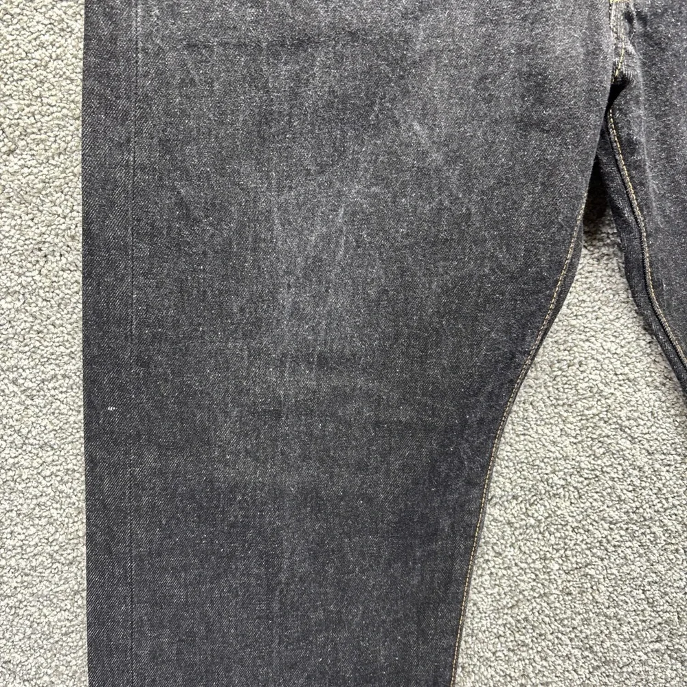 Levis mens size