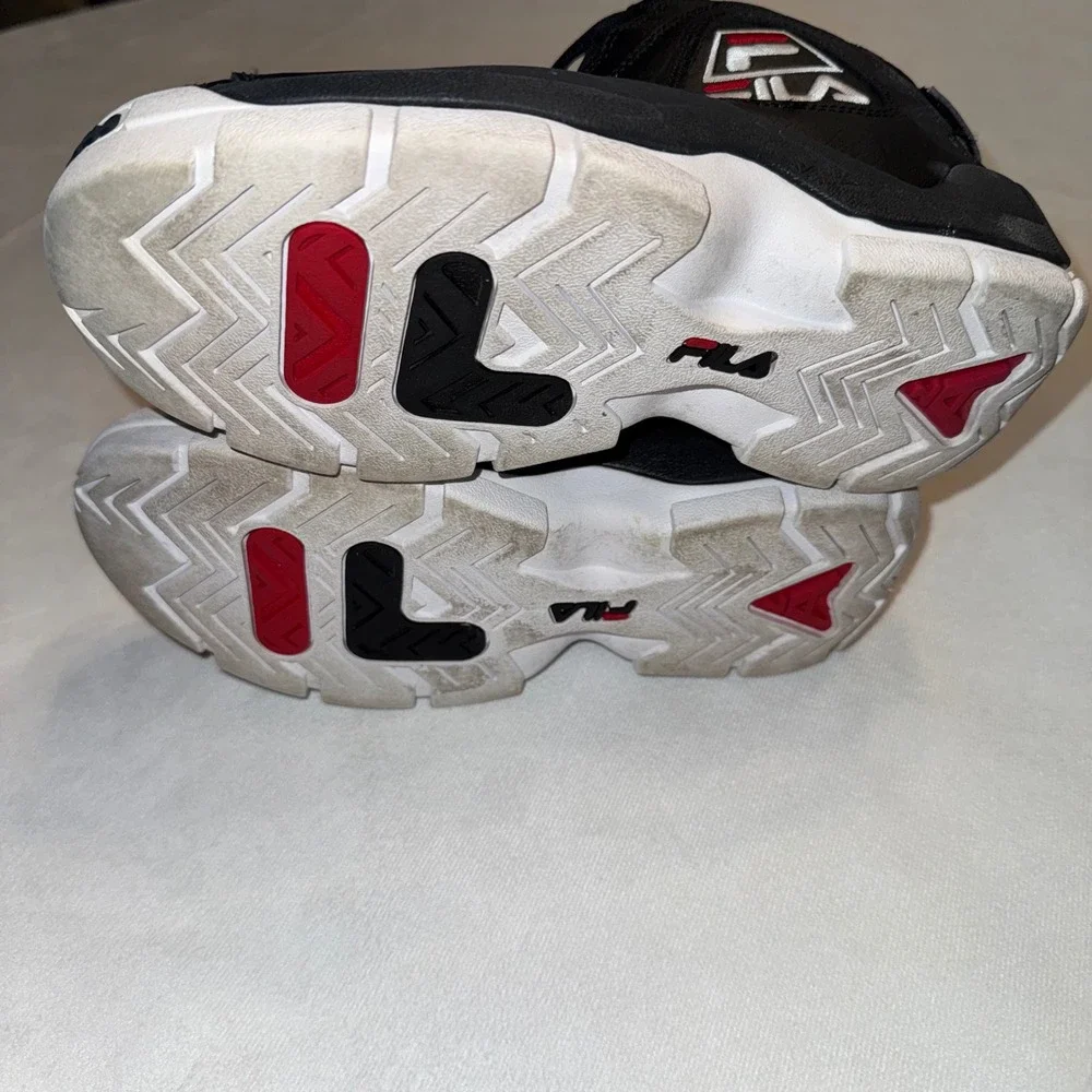 Fila black mid