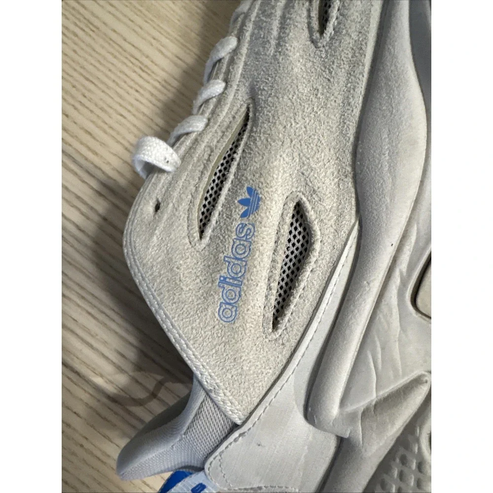 adidas Ozweego Celox Men's Casual Sneakers White, Size 8.5 US