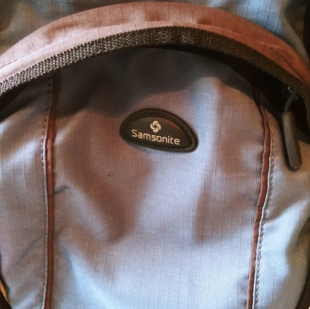 Samsonite nice backpack
