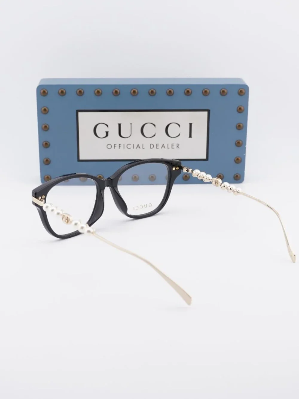 Gucci model gg1972oa