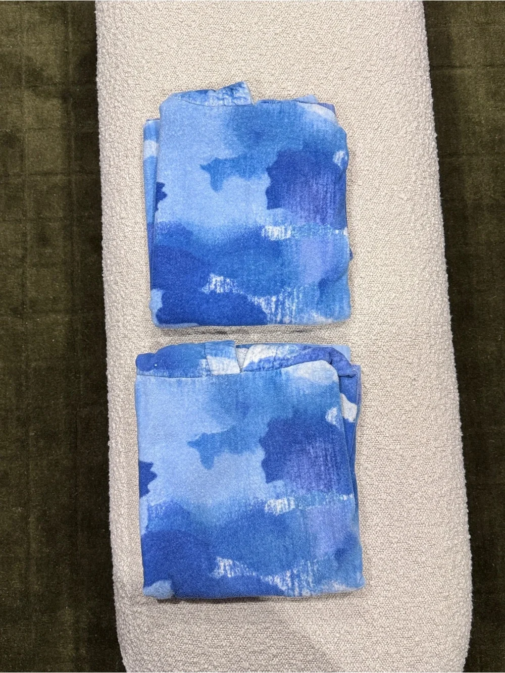 Tommy Bahama set 100%