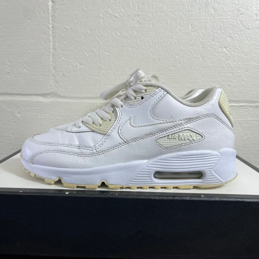 Nike Air Max 90 833412-100 All White Leather Sneaker Shoes Youth Size US 5.5 Y