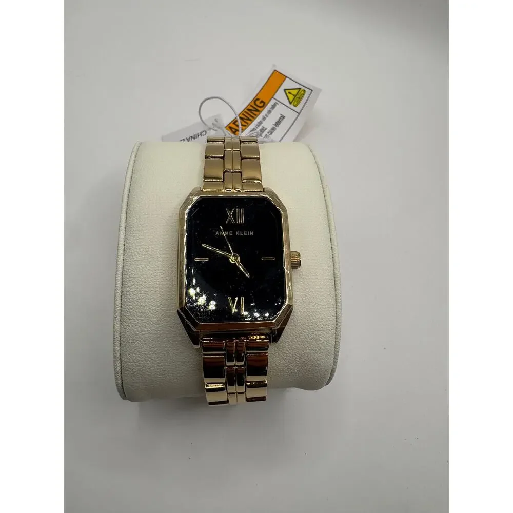 Anne Klein anne klein