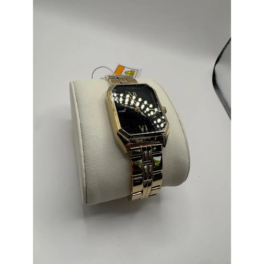 Anne Klein anne klein
