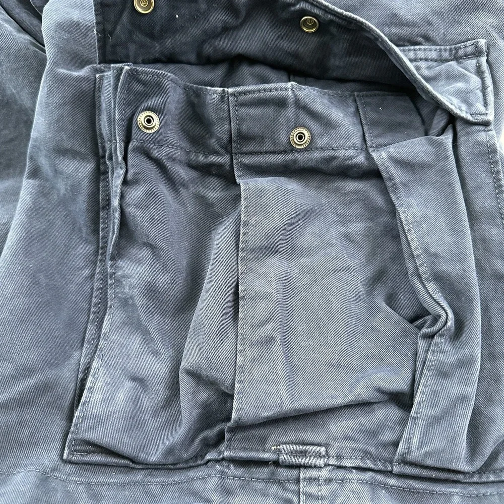 Banana‎ Republic Blue Cargo Shorts Men 38 10