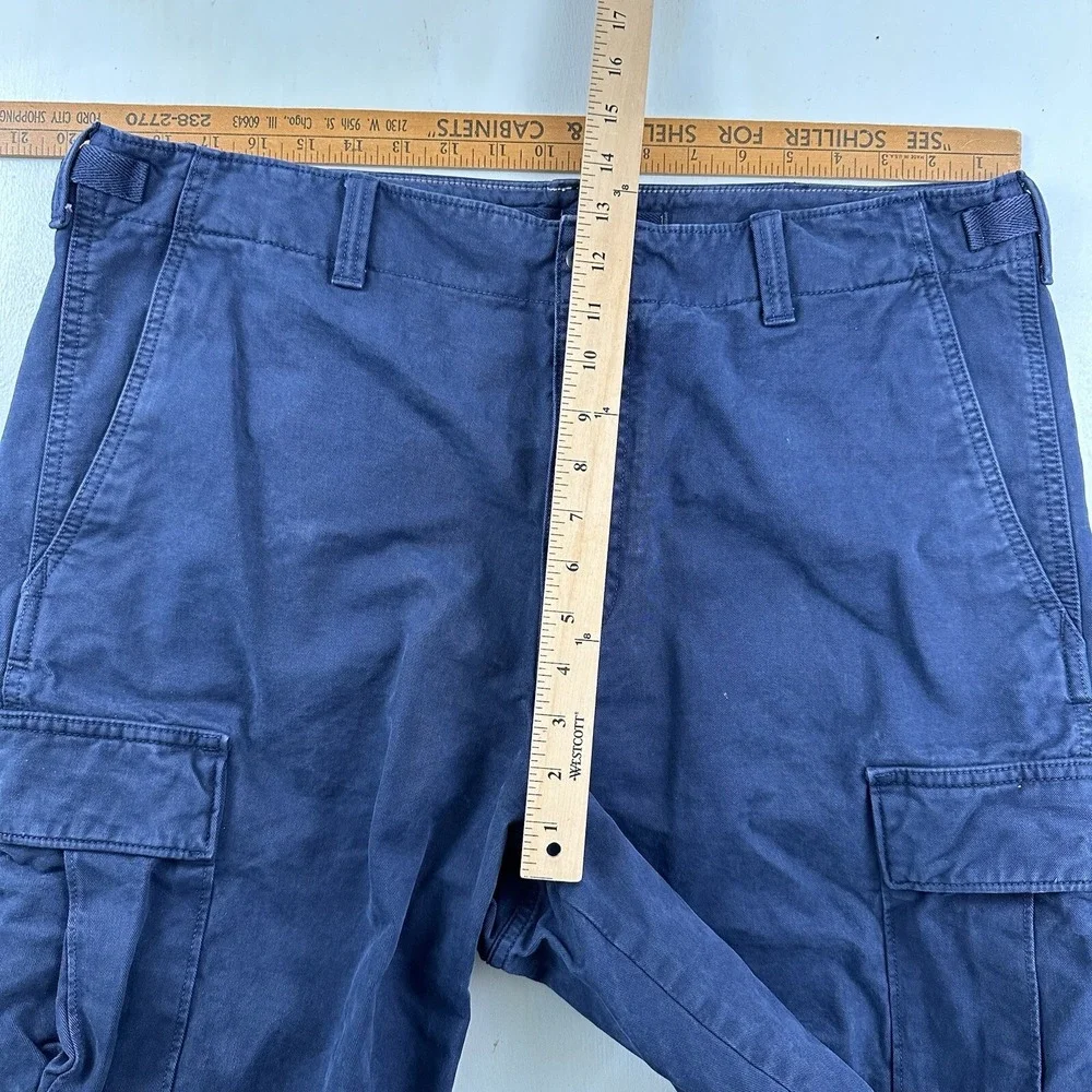 Banana‎ Republic Blue Cargo Shorts Men 38 10