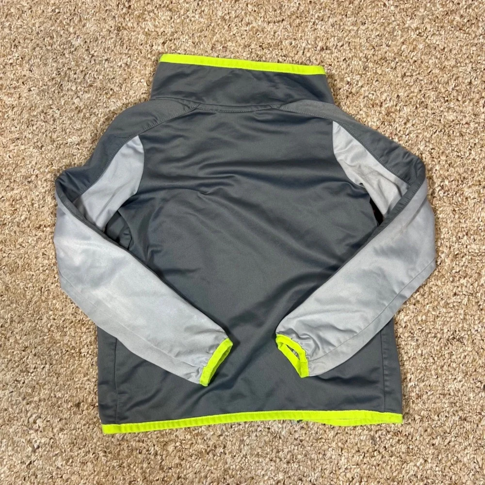 Nike matching accents vibrant