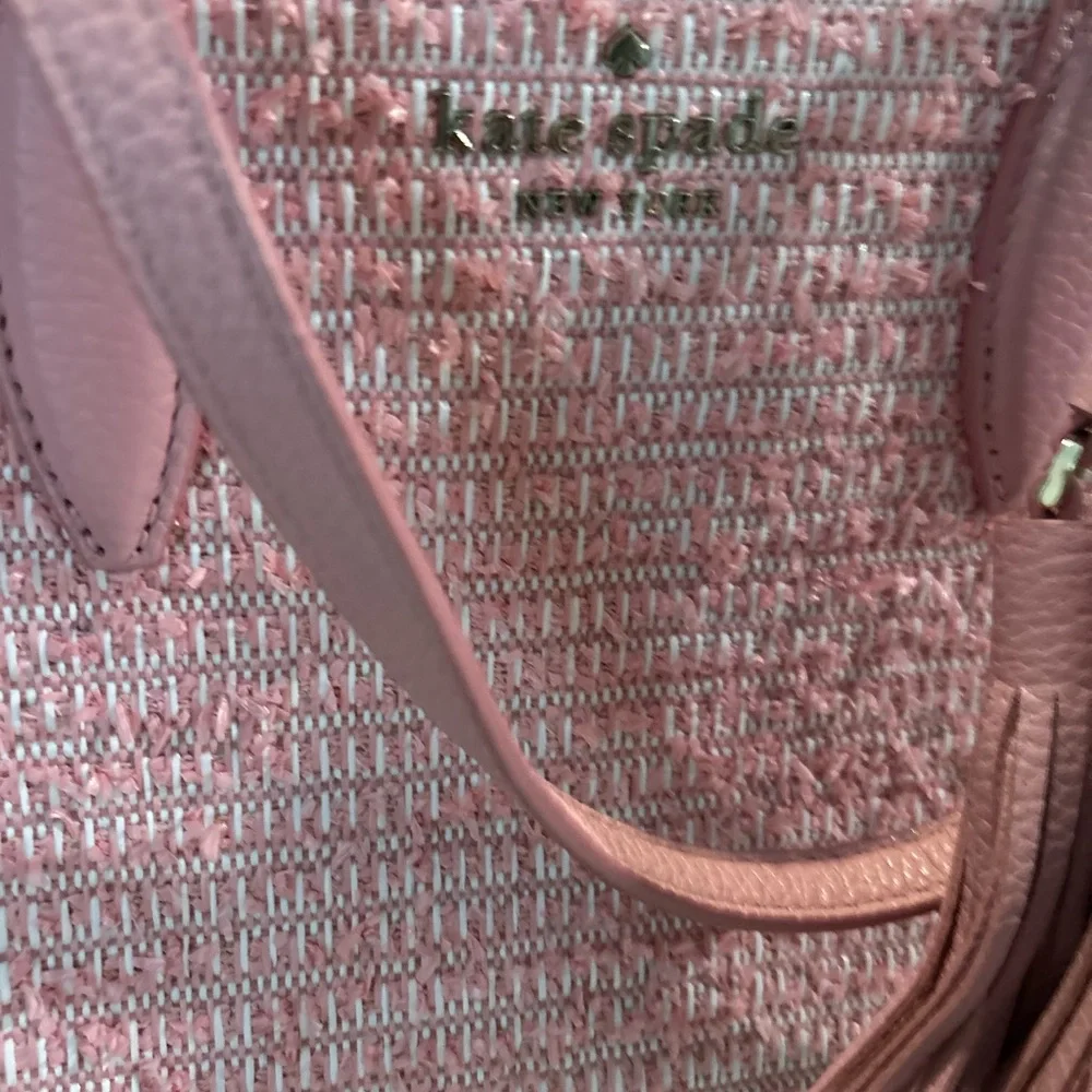 kate spade reposhing this