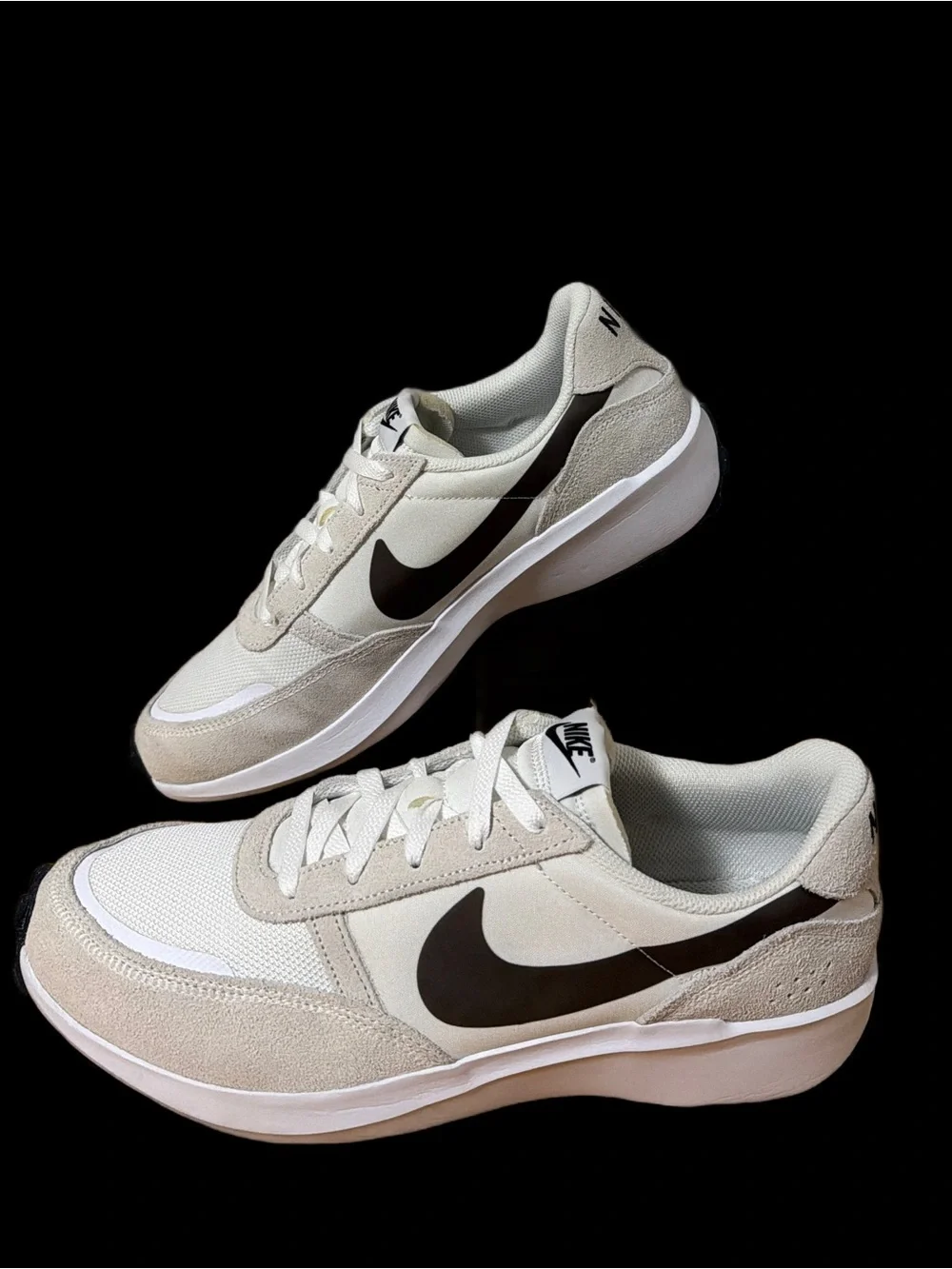 Nike lightweight runners