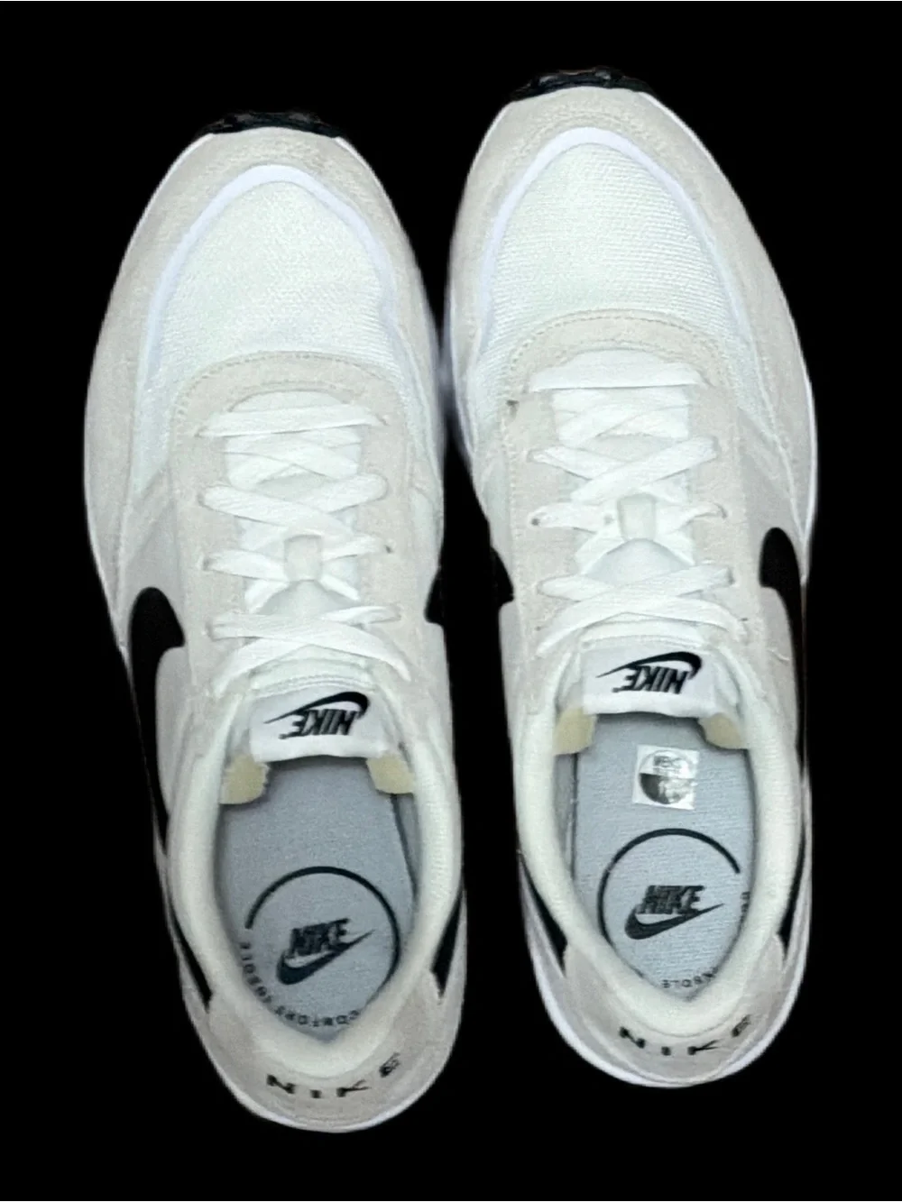 Nike lightweight runners
