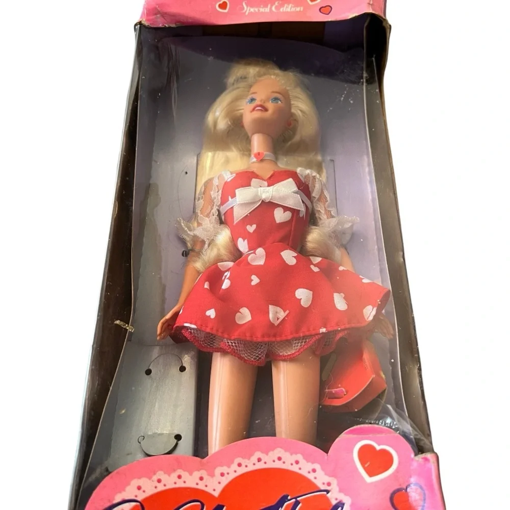 Barbie box not
