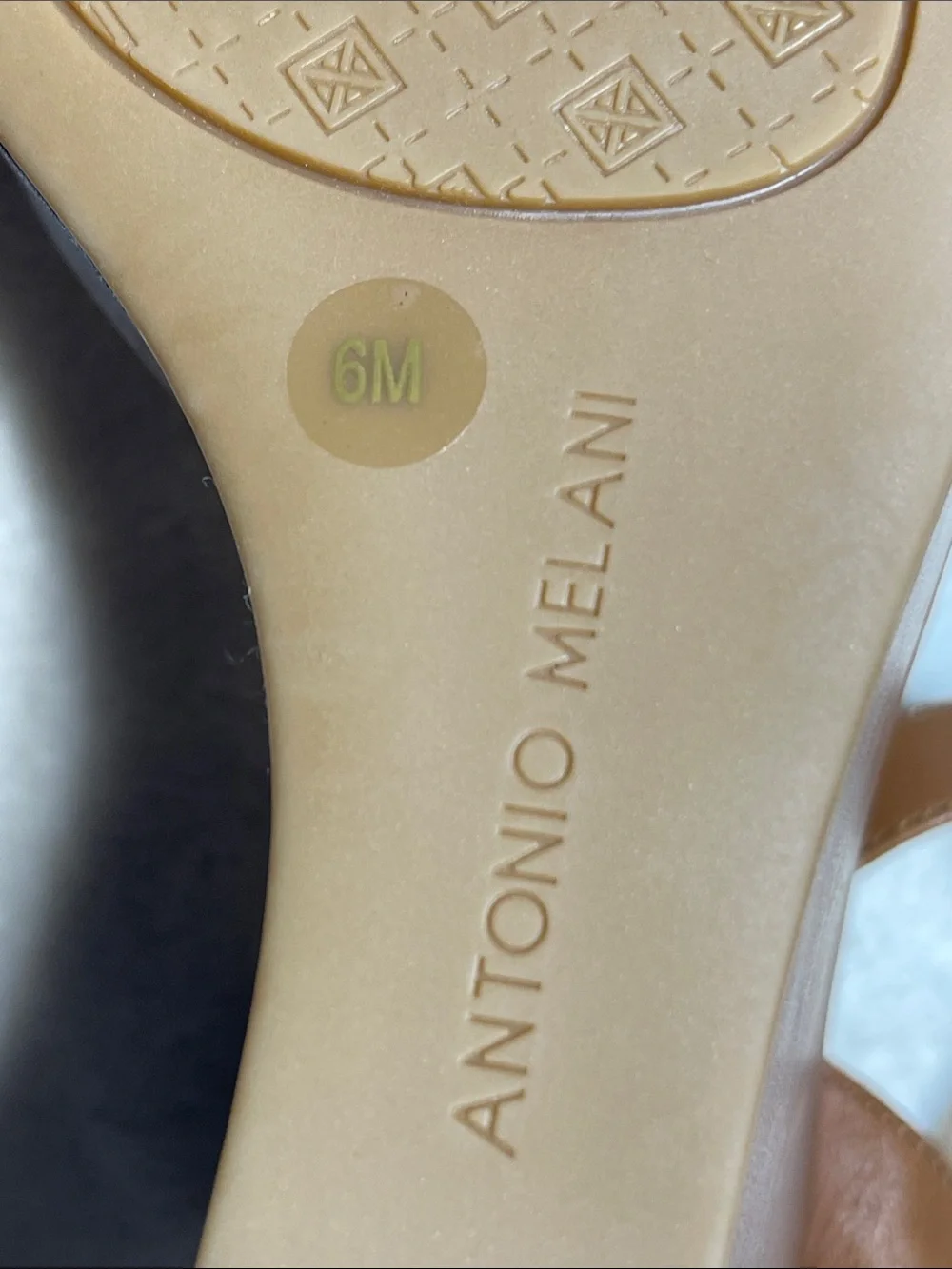 ANTONIO MELANI sleek tan
