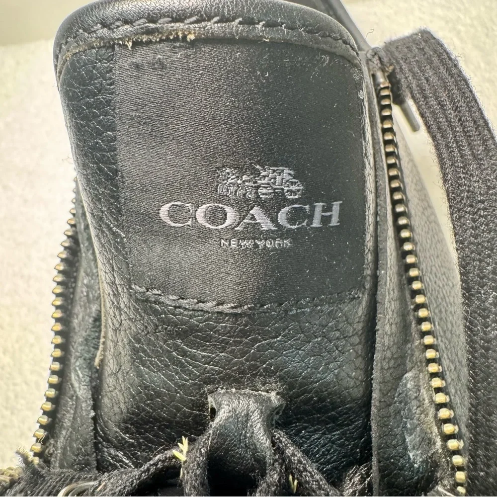 Coach custom hardware